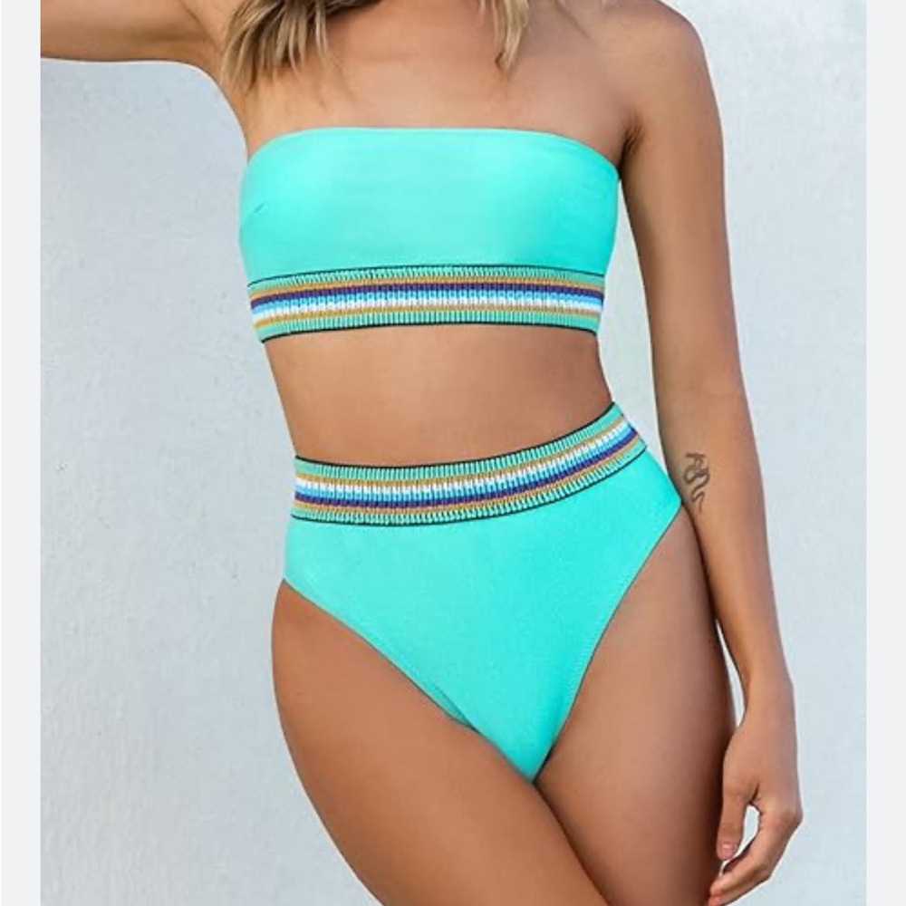 Aqua bandeau style top with straps and high cut high waisted bottom bikini large